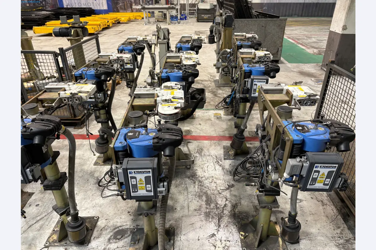 Sprzęt do produkcji samochodów-12