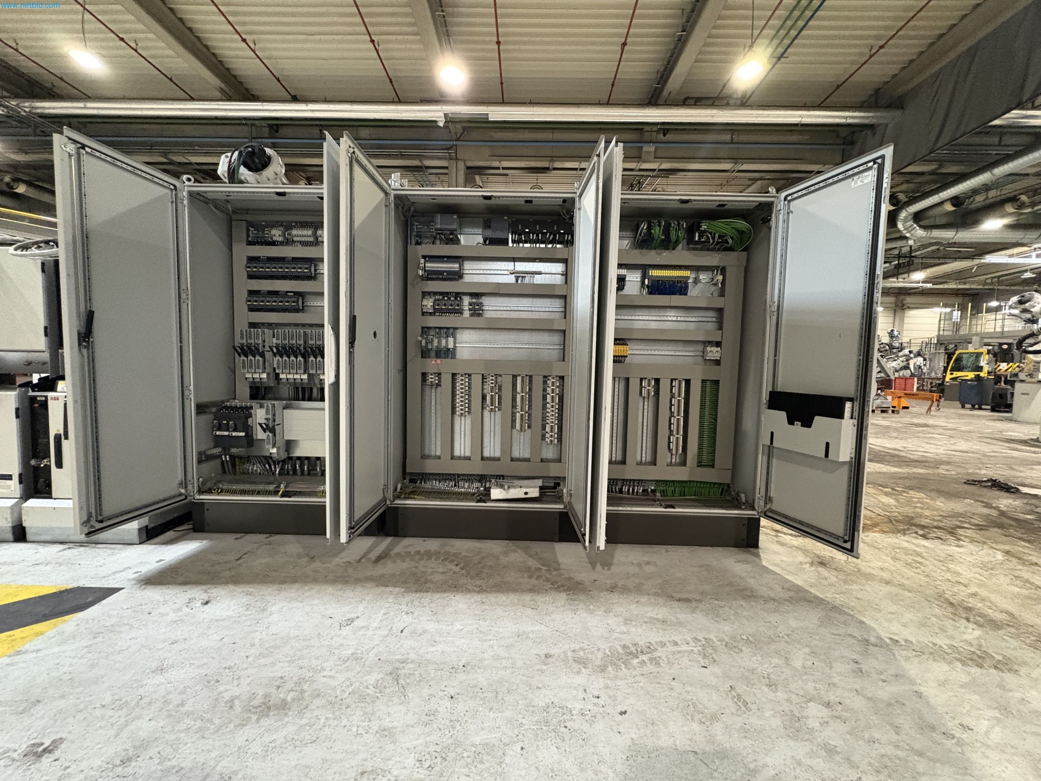 Sprzęt do produkcji samochodów (2. aukcja)-7