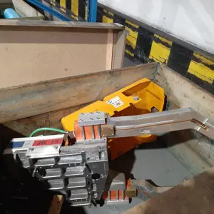 2 Varilne klešče ARO V177533000FV177532000