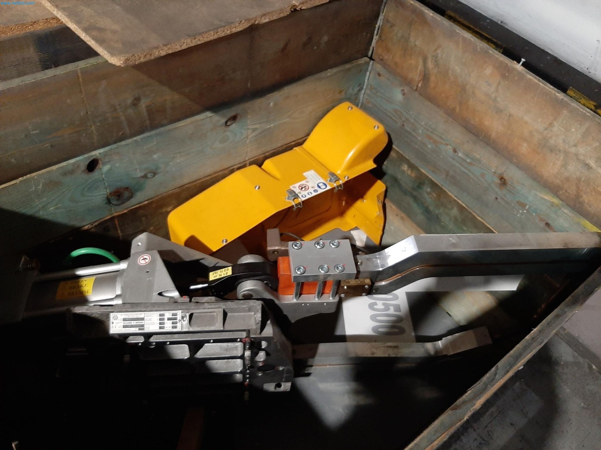 Oprema za avtomobilsko industrijo (2. dražba)-3