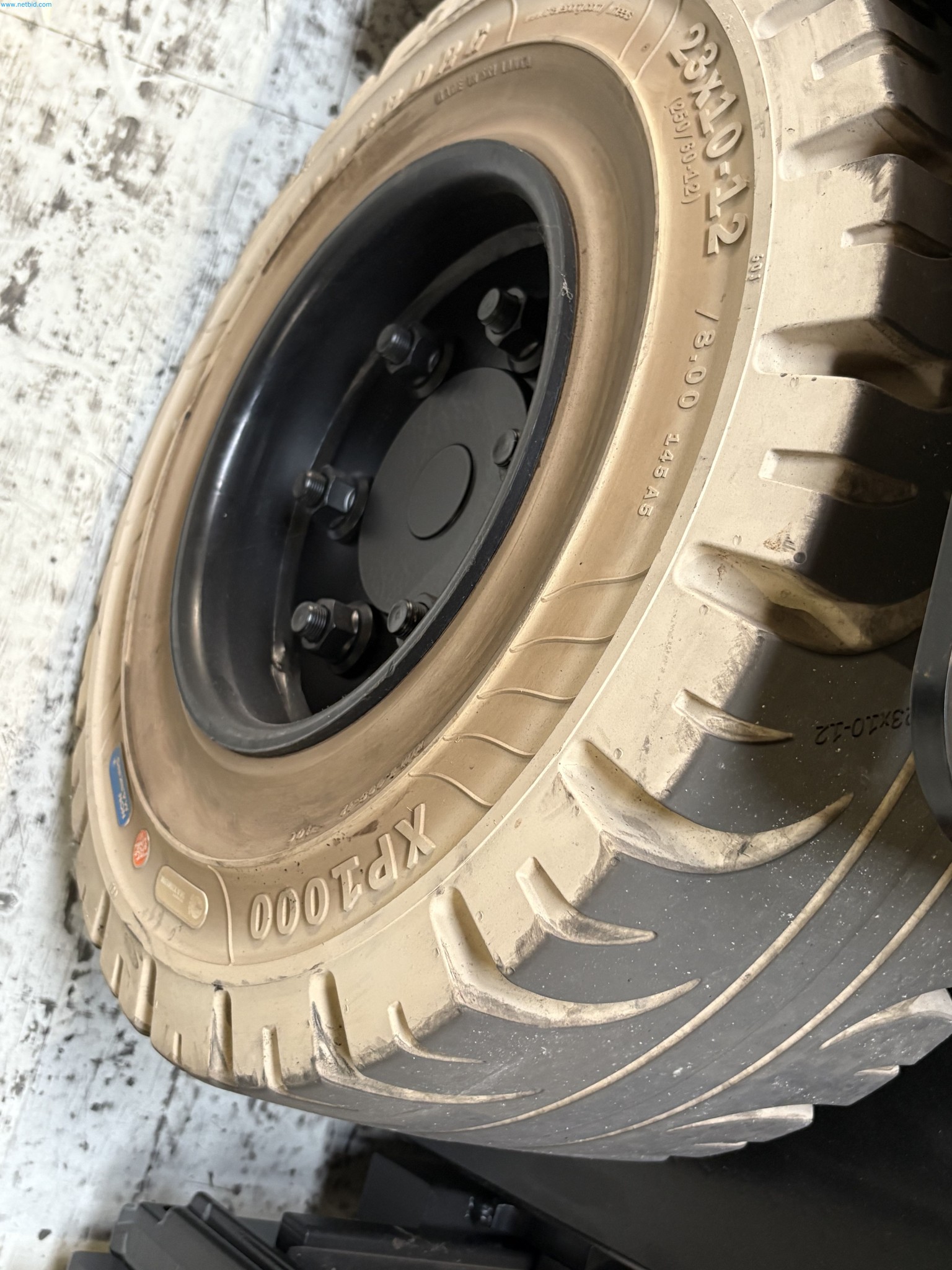 Sprzęt do produkcji samochodów-10