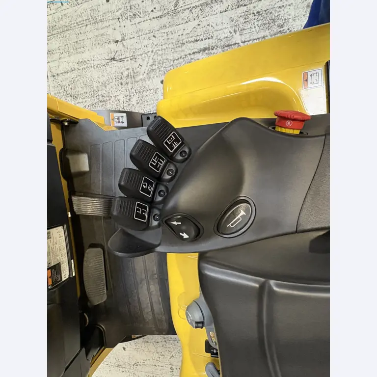 Sprzęt do produkcji samochodów-12