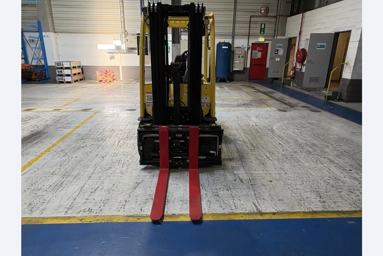 Sprzęt do produkcji samochodów-2