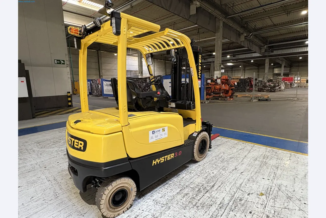 Sprzęt do produkcji samochodów-9