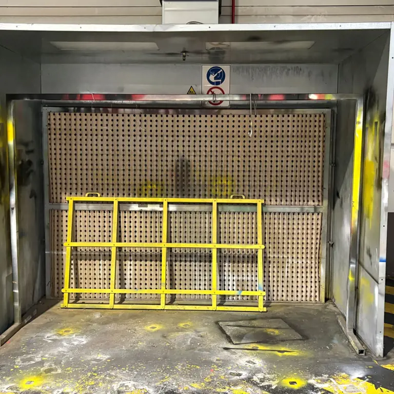 Spray booth (later release)