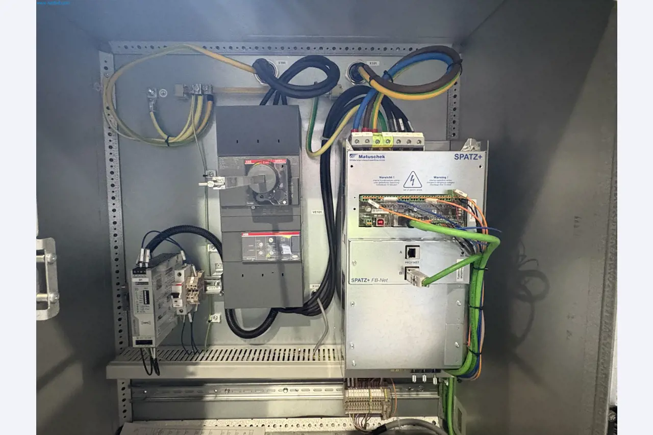 Sprzęt do produkcji samochodów-11