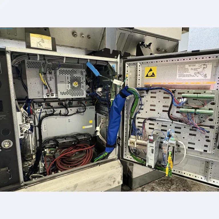 Sprzęt do produkcji samochodów-12