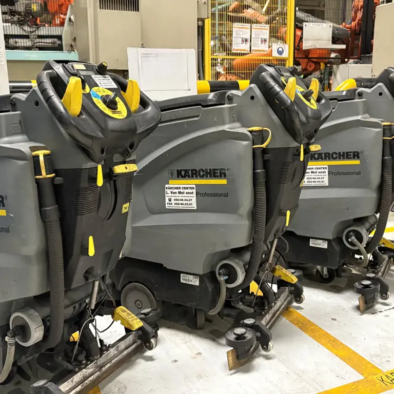 3 Cleaning machine (later release) KARCHER B40