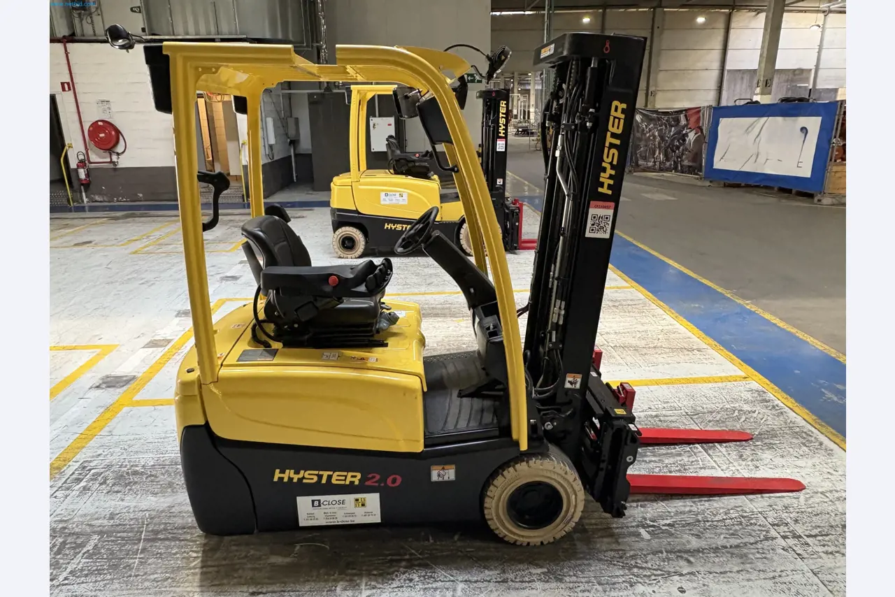 Sprzęt do produkcji samochodów-14