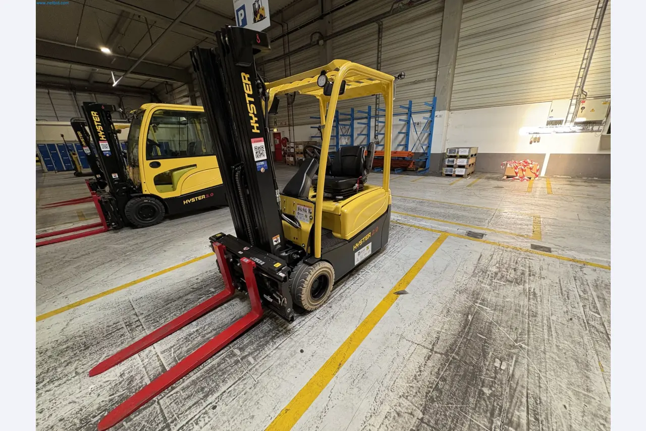 Sprzęt do produkcji samochodów-1