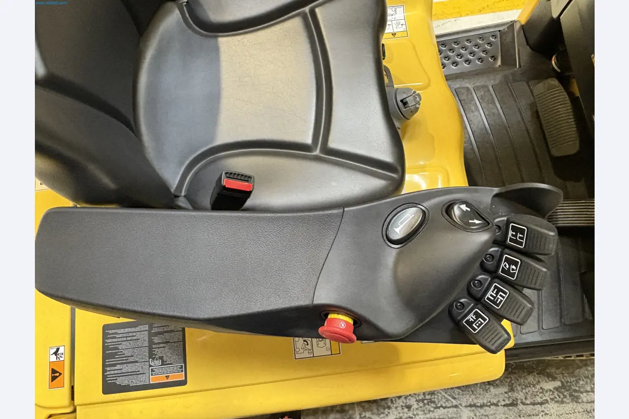 Sprzęt do produkcji samochodów-3