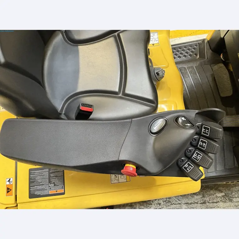 Sprzęt do produkcji samochodów-3