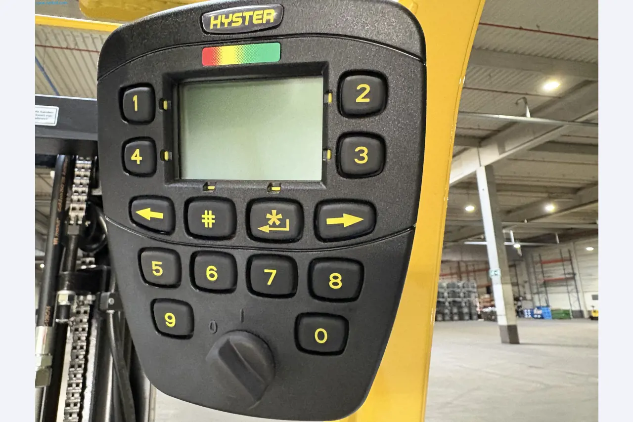 Sprzęt do produkcji samochodów-4