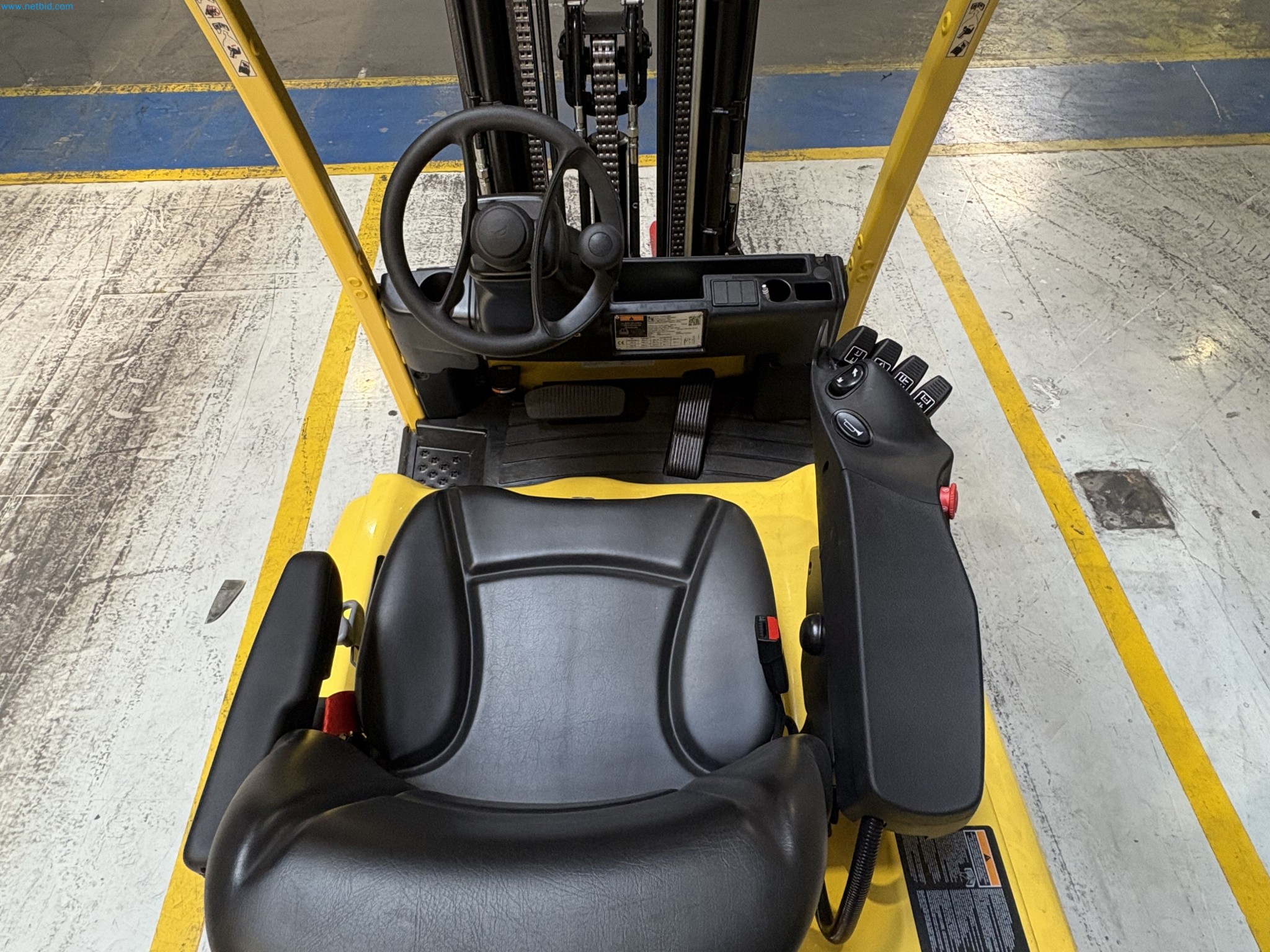 Sprzęt do produkcji samochodów-7