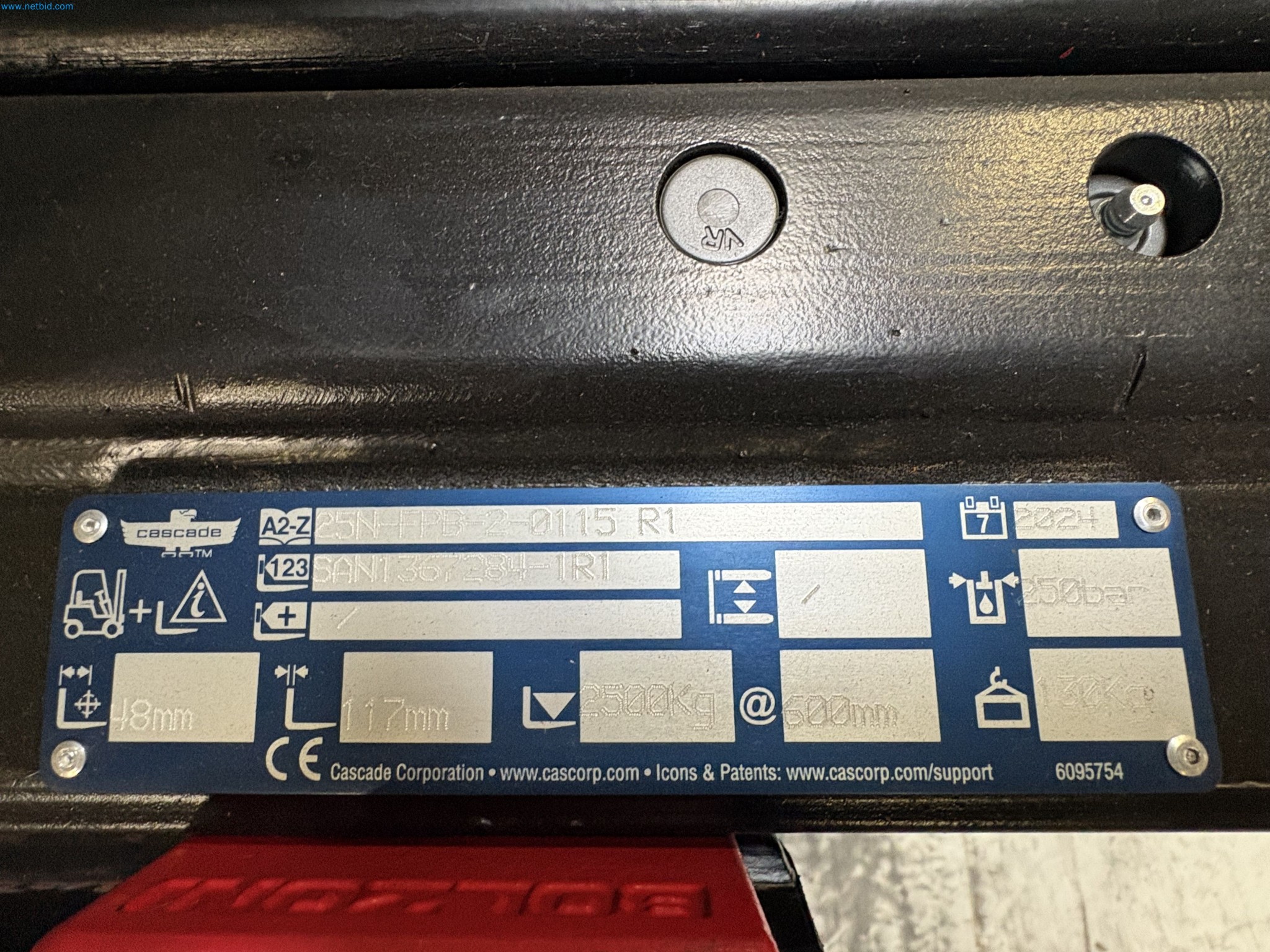 Sprzęt do produkcji samochodów-9