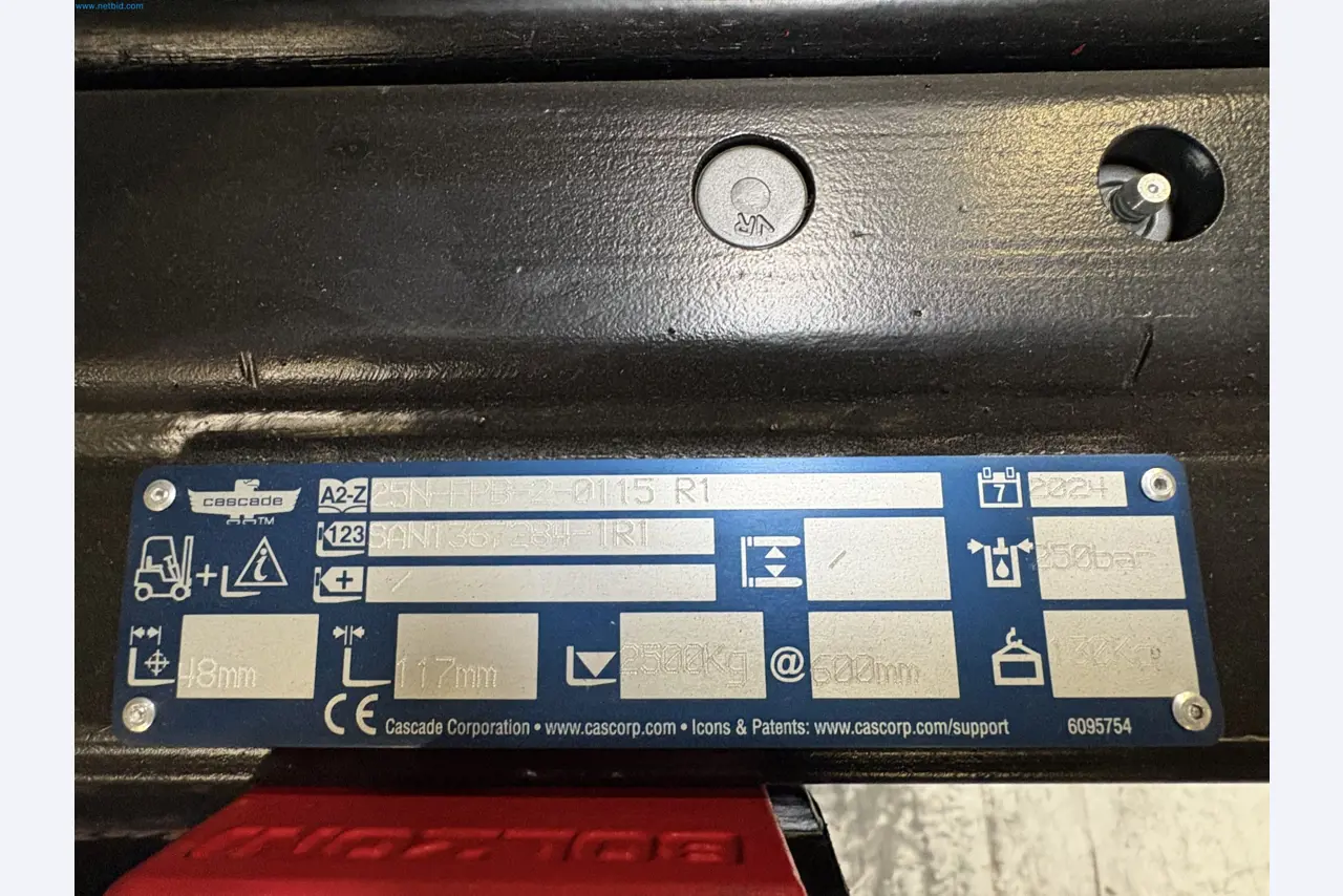 Sprzęt do produkcji samochodów-9