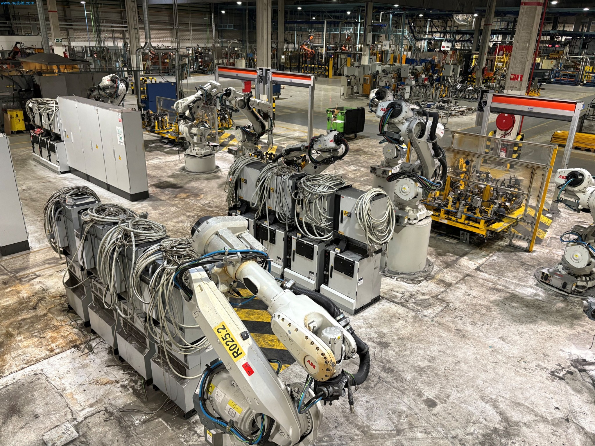 Sprzęt do produkcji samochodów-10