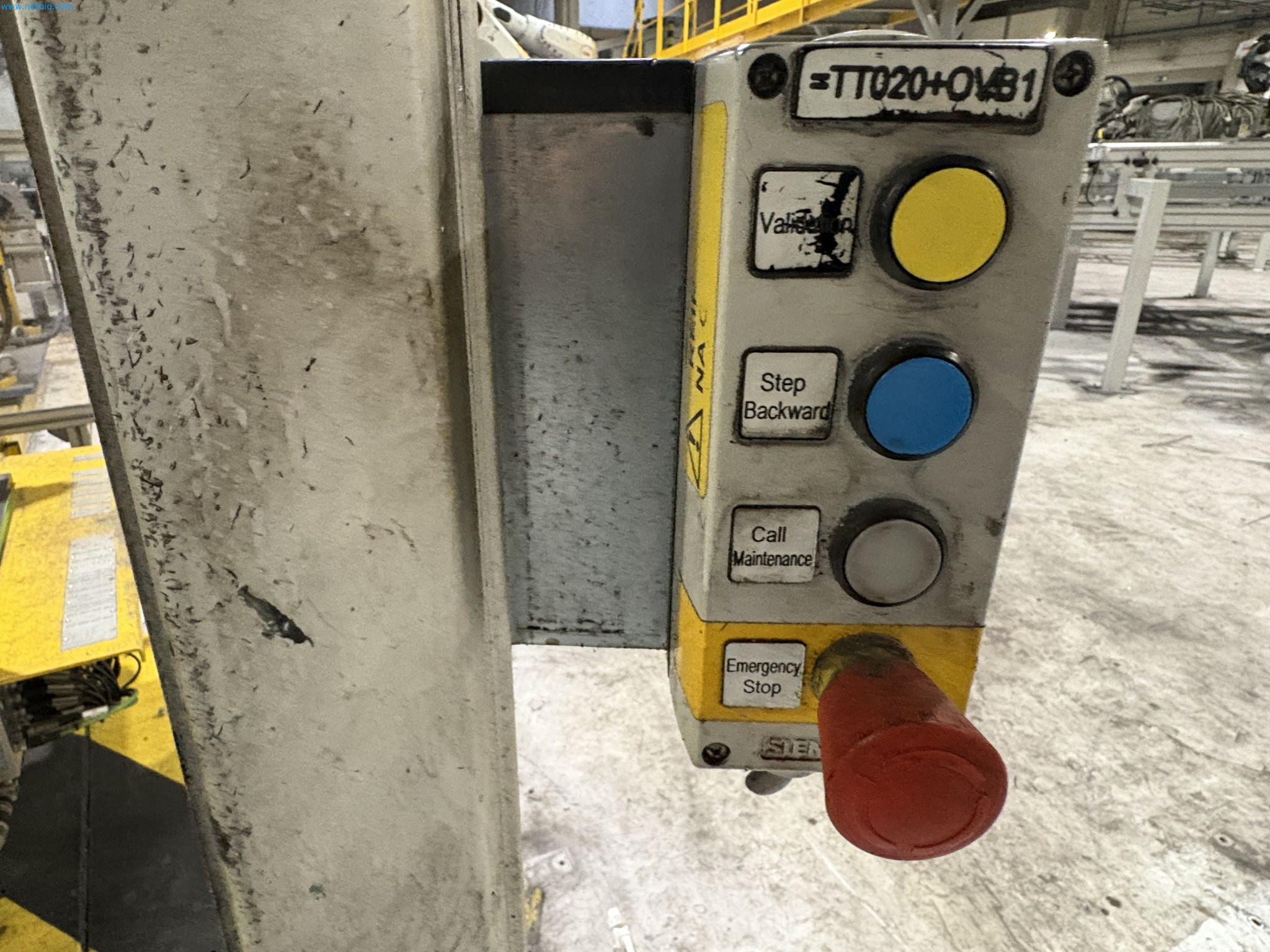 Sprzęt do produkcji samochodów-4