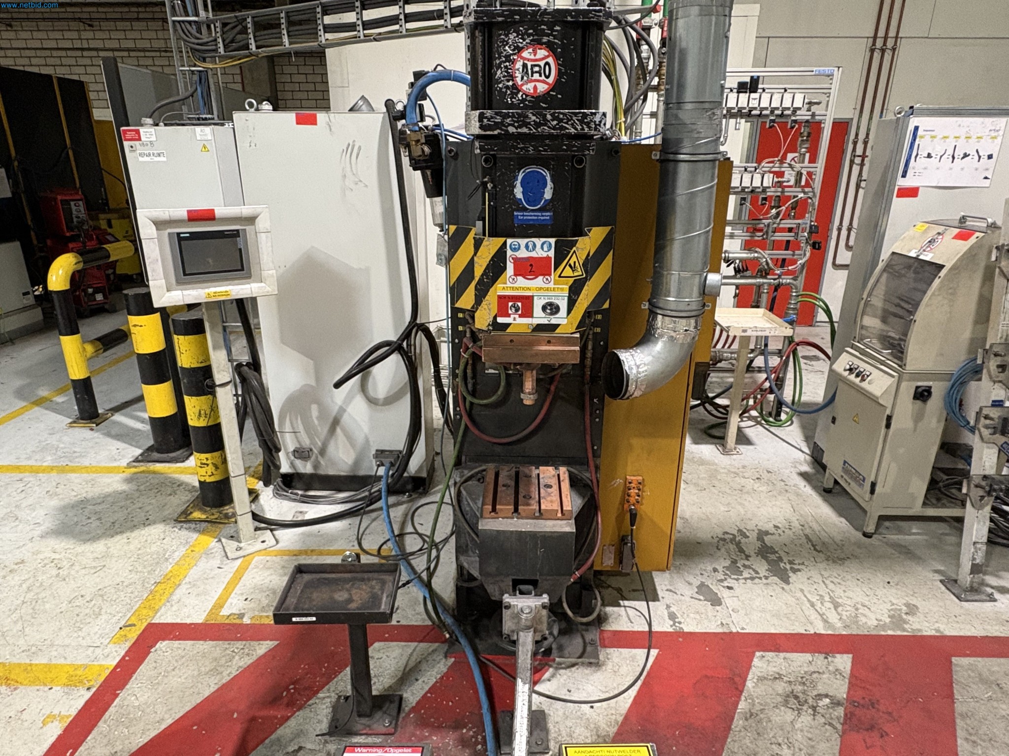 Sprzęt do produkcji samochodów-1