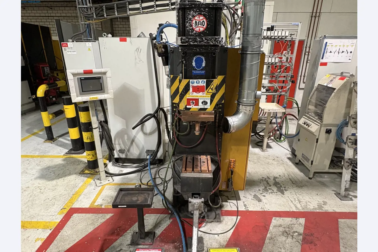 Sprzęt do produkcji samochodów-1