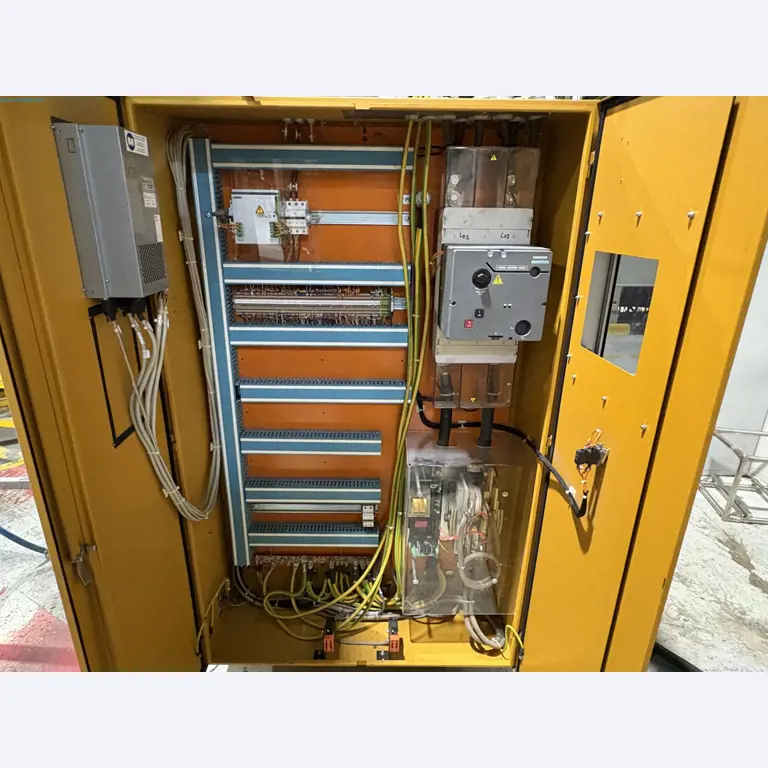 Sprzęt do produkcji samochodów-4