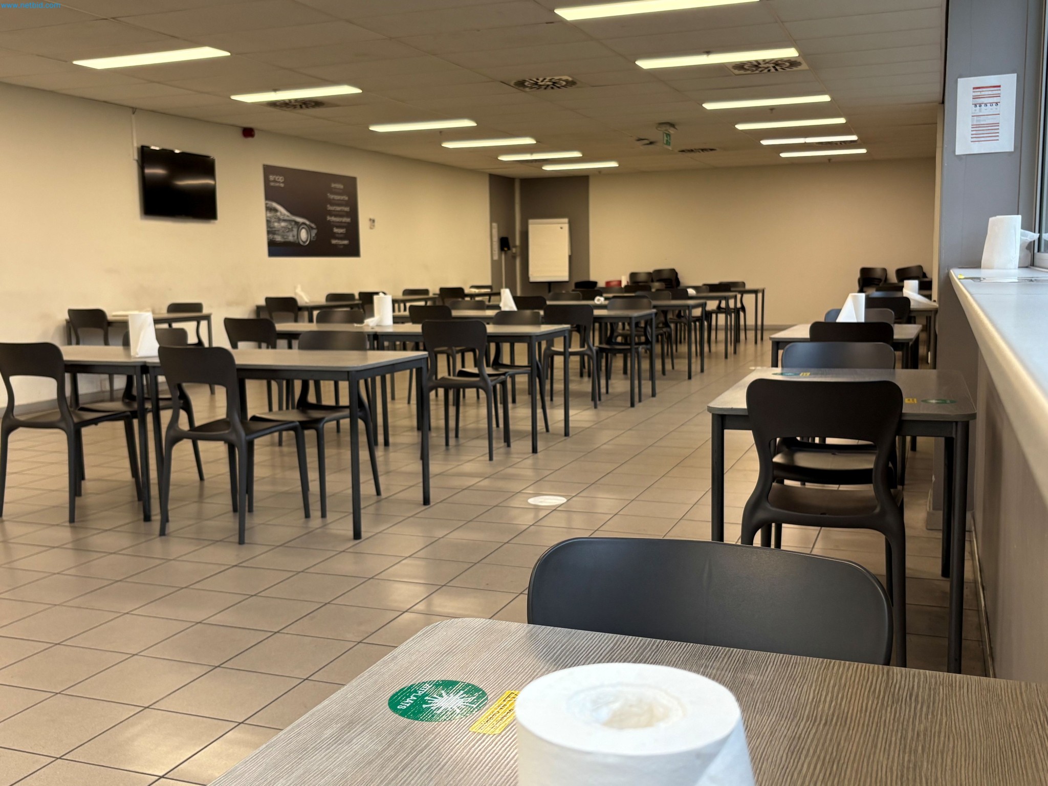 Zařízení pro výrobu automobilů-1