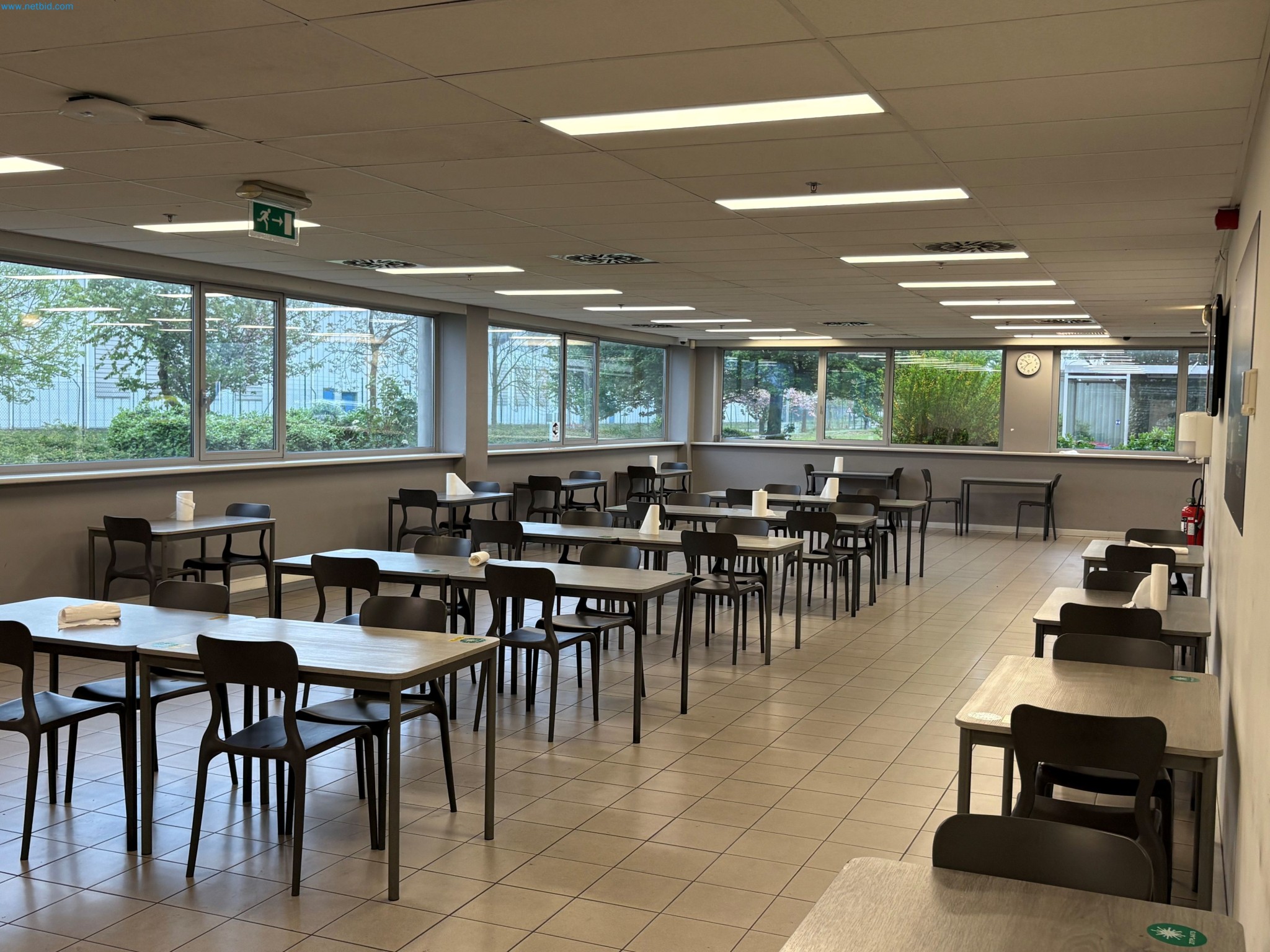 Zařízení pro výrobu automobilů-2