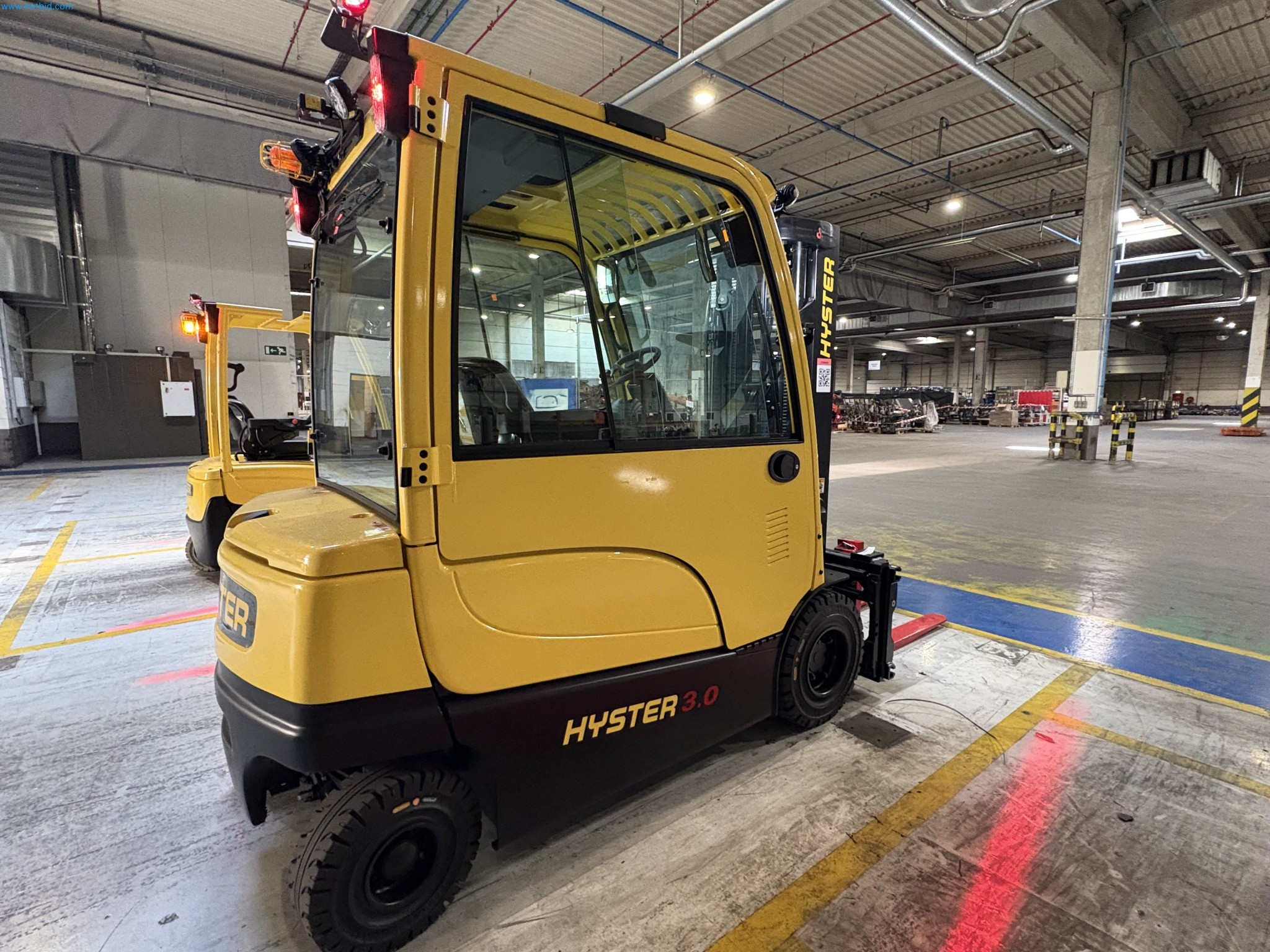 Sprzęt do produkcji samochodów-10