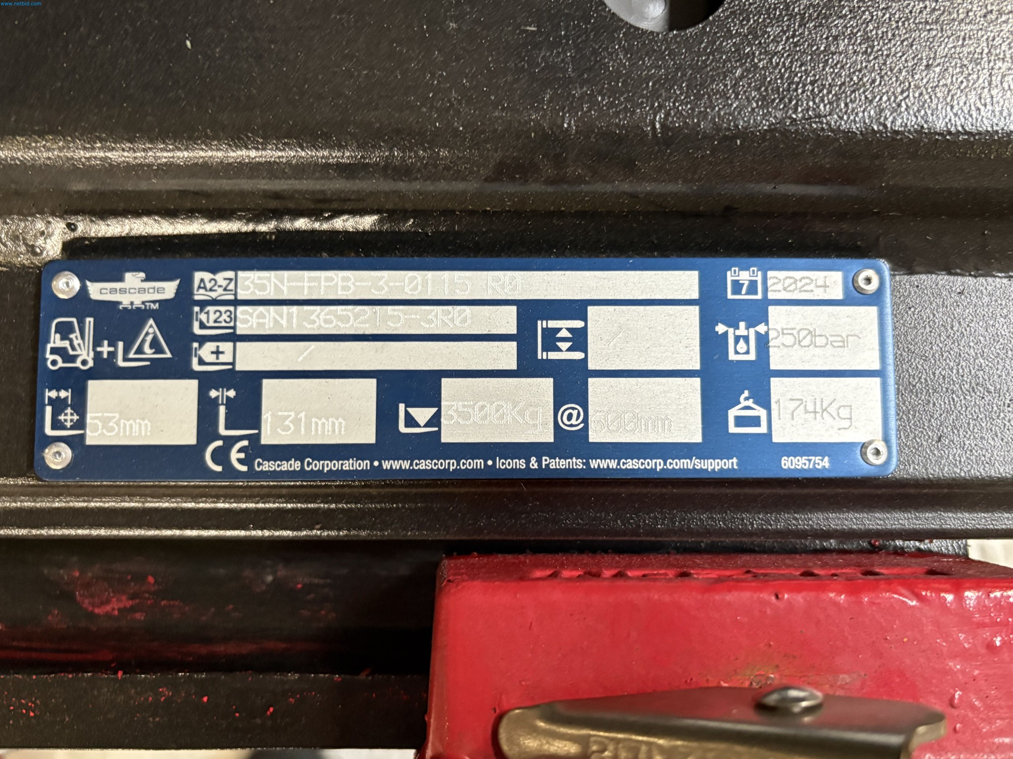 Sprzęt do produkcji samochodów-12