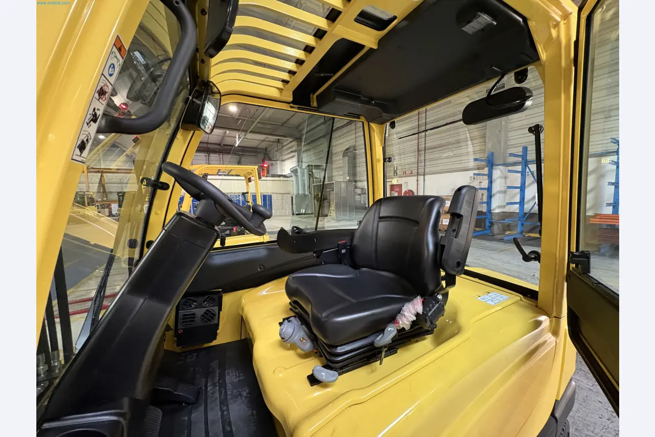 Sprzęt do produkcji samochodów-13