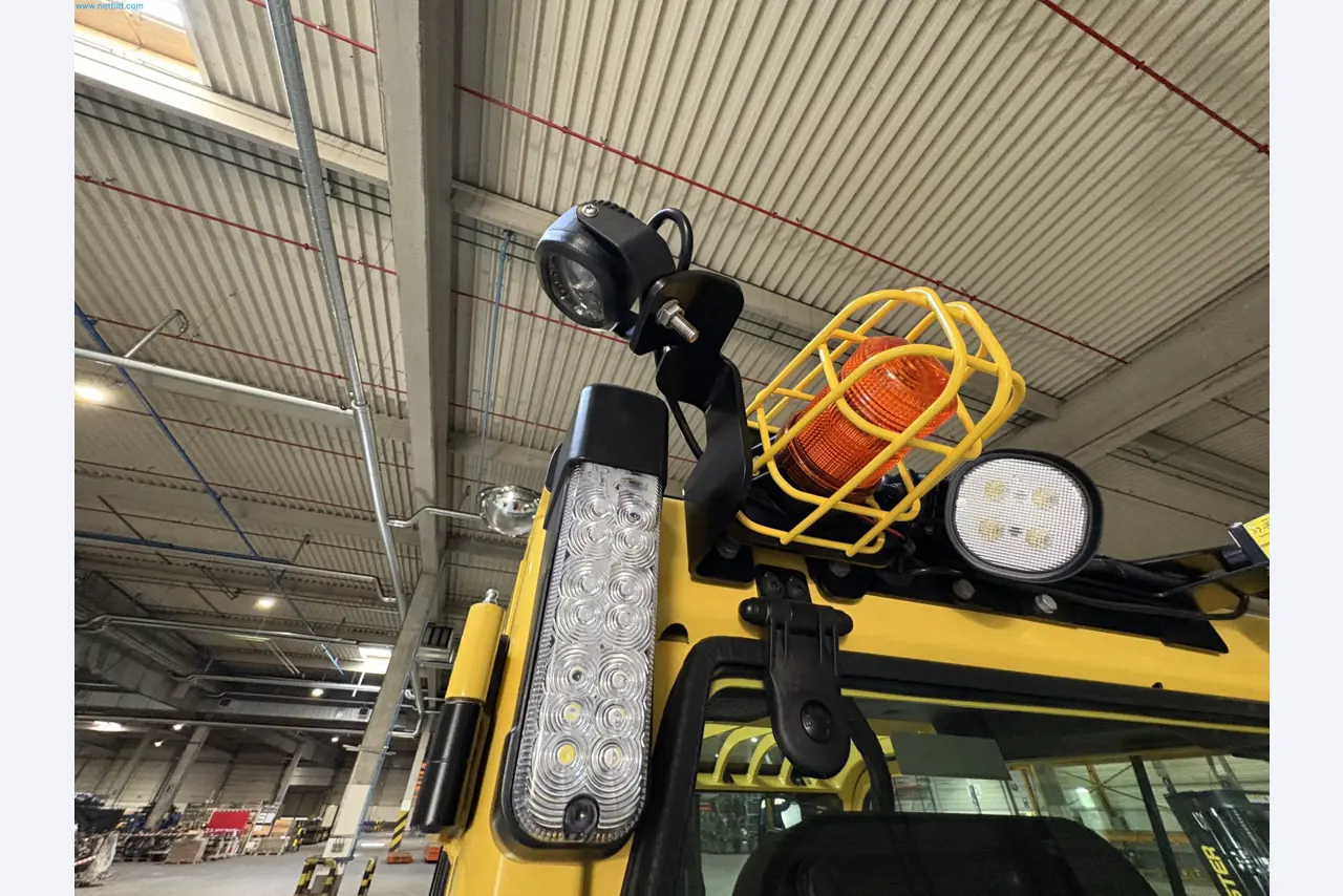 Sprzęt do produkcji samochodów-14