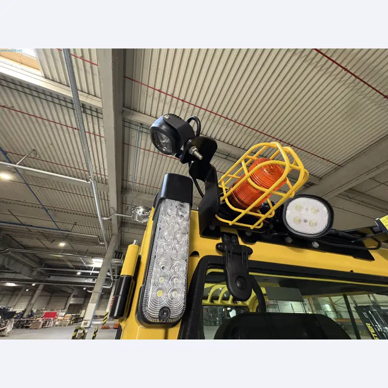 Sprzęt do produkcji samochodów-14