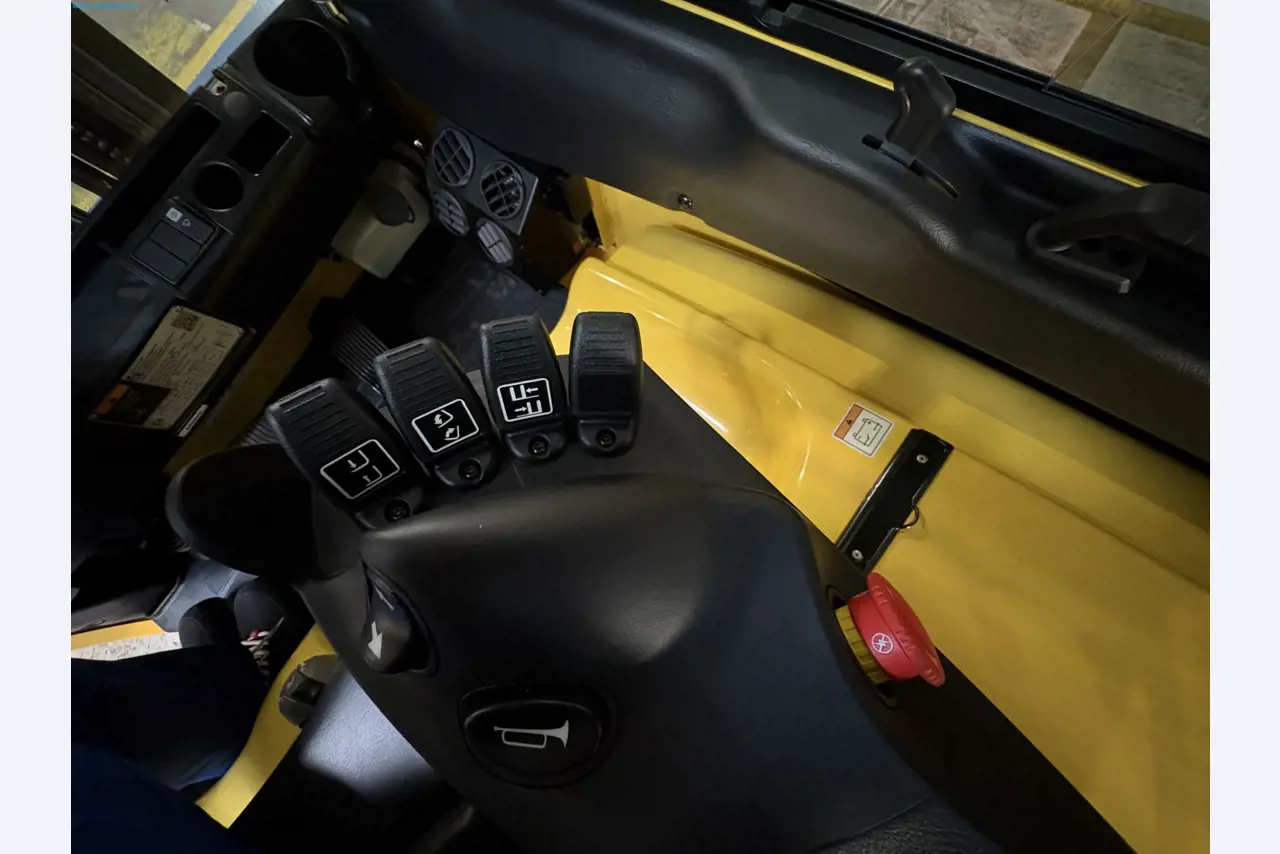 Sprzęt do produkcji samochodów-15