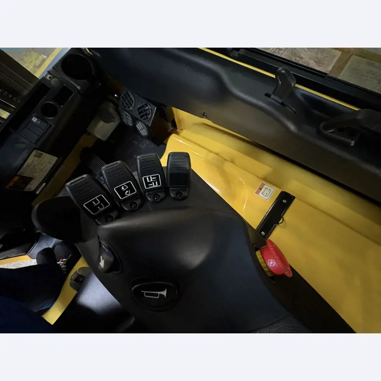 Sprzęt do produkcji samochodów-15