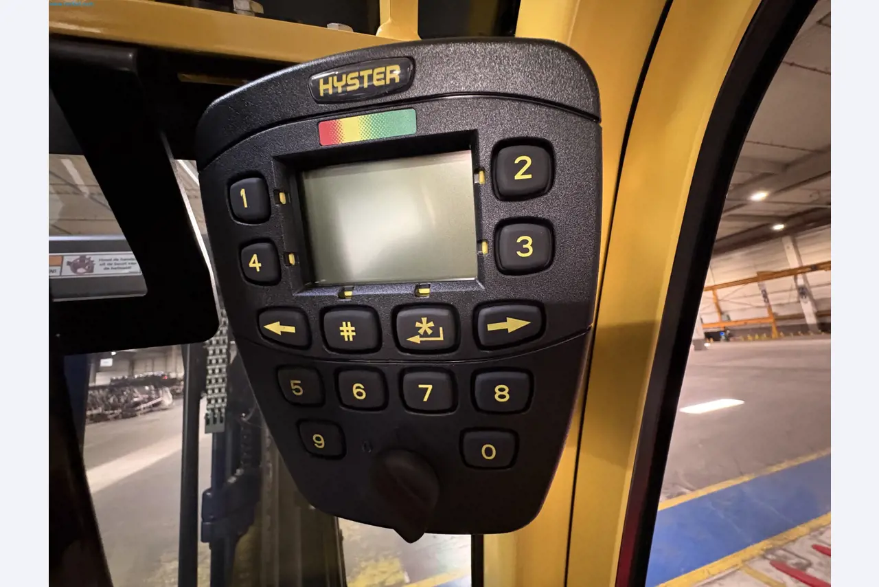 Sprzęt do produkcji samochodów-4