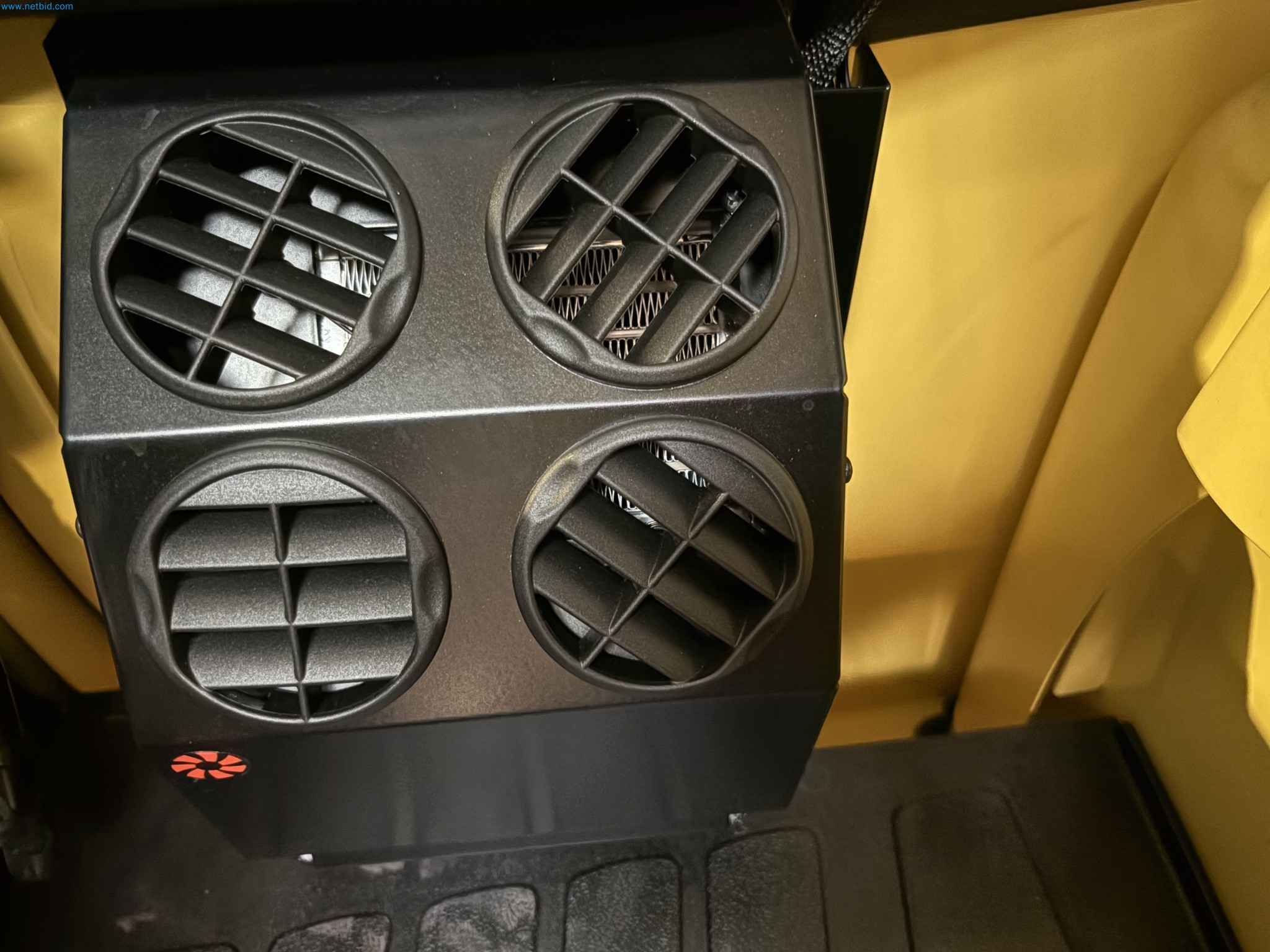 Sprzęt do produkcji samochodów-5