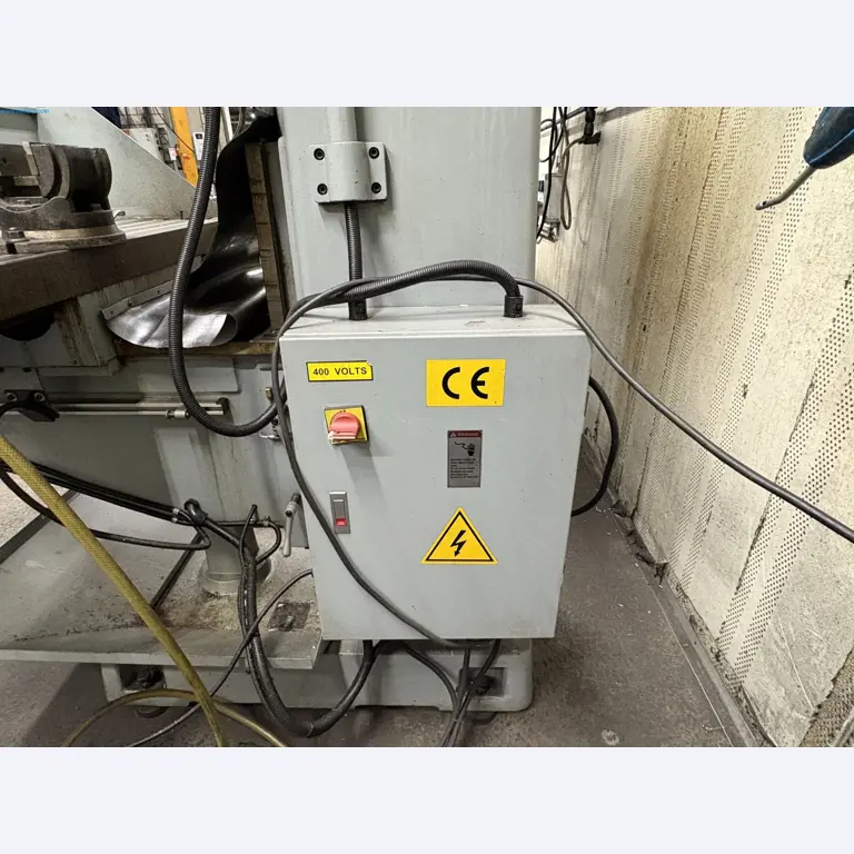 Sprzęt do produkcji samochodów-10