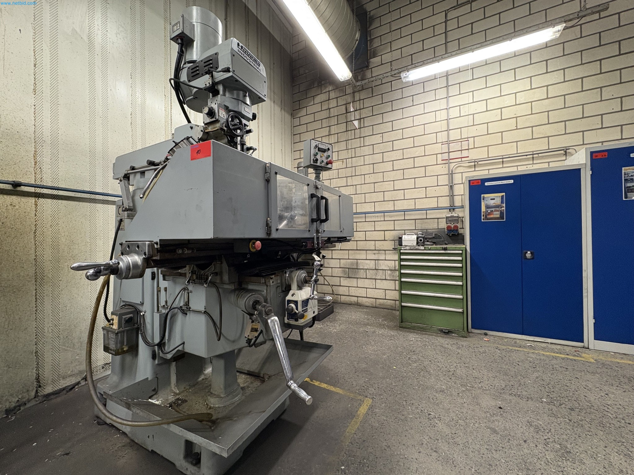 Sprzęt do produkcji samochodów-4