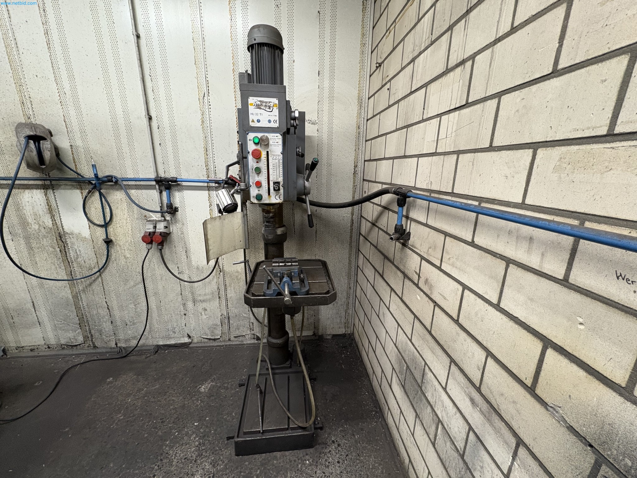 Sprzęt do produkcji samochodów-1