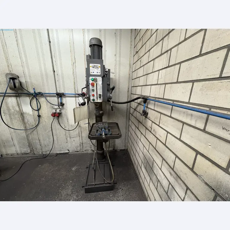 Sprzęt do produkcji samochodów-1