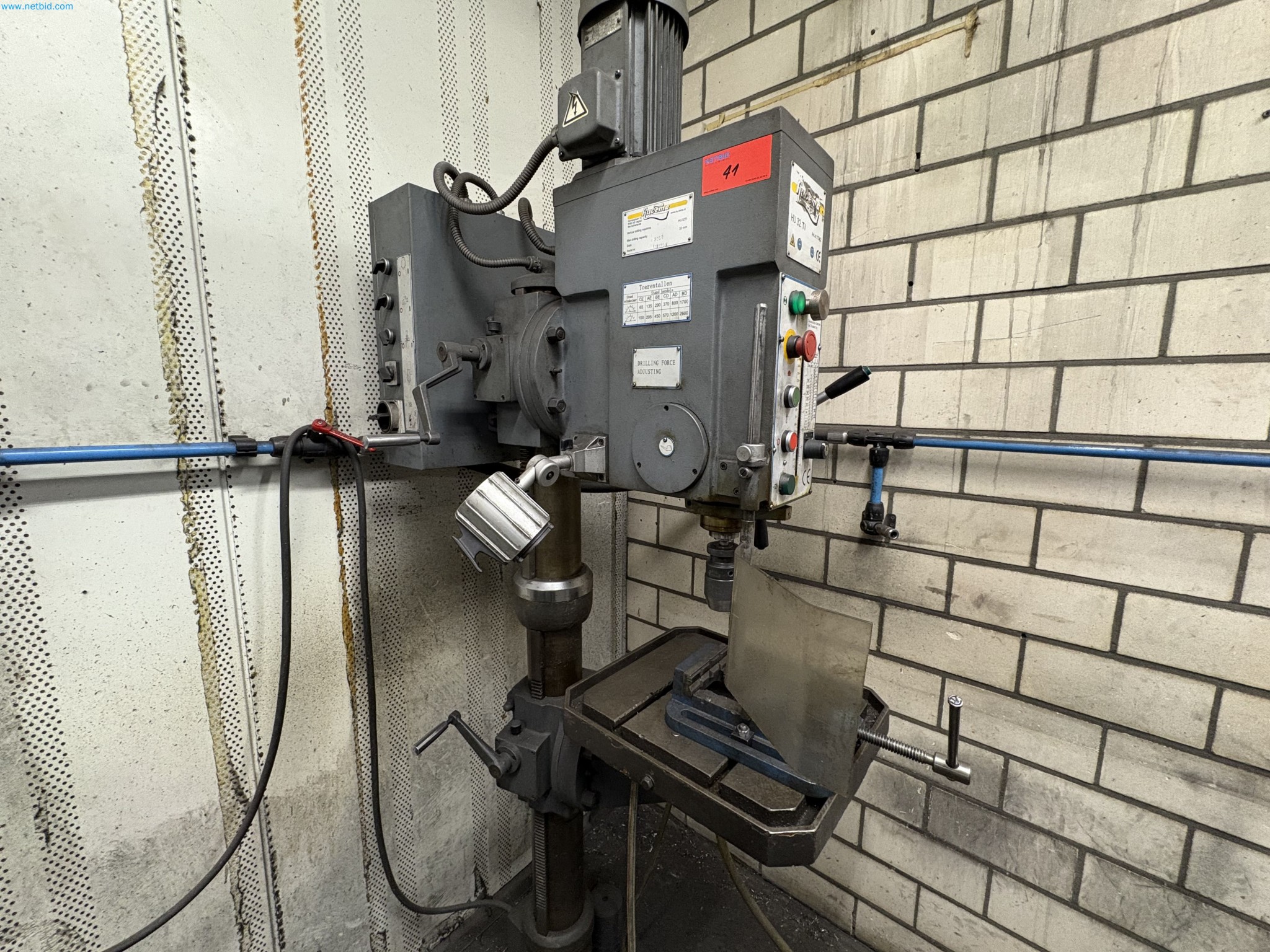 Sprzęt do produkcji samochodów-4