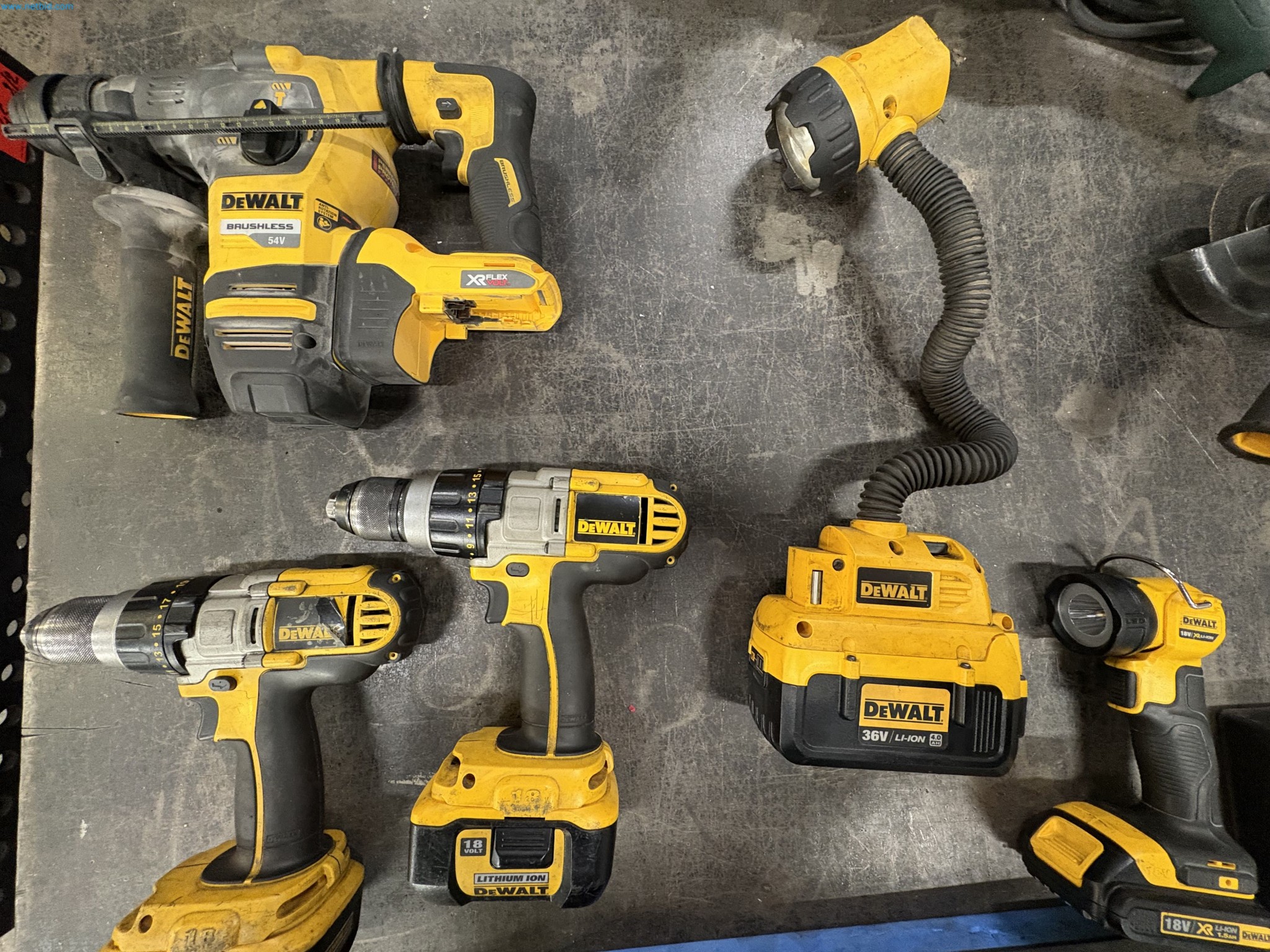 Sprzęt do produkcji samochodów-17