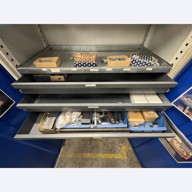 Sprzęt do produkcji samochodów-2