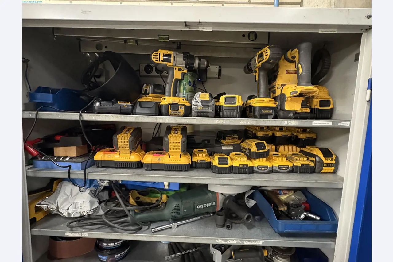 Sprzęt do produkcji samochodów-6