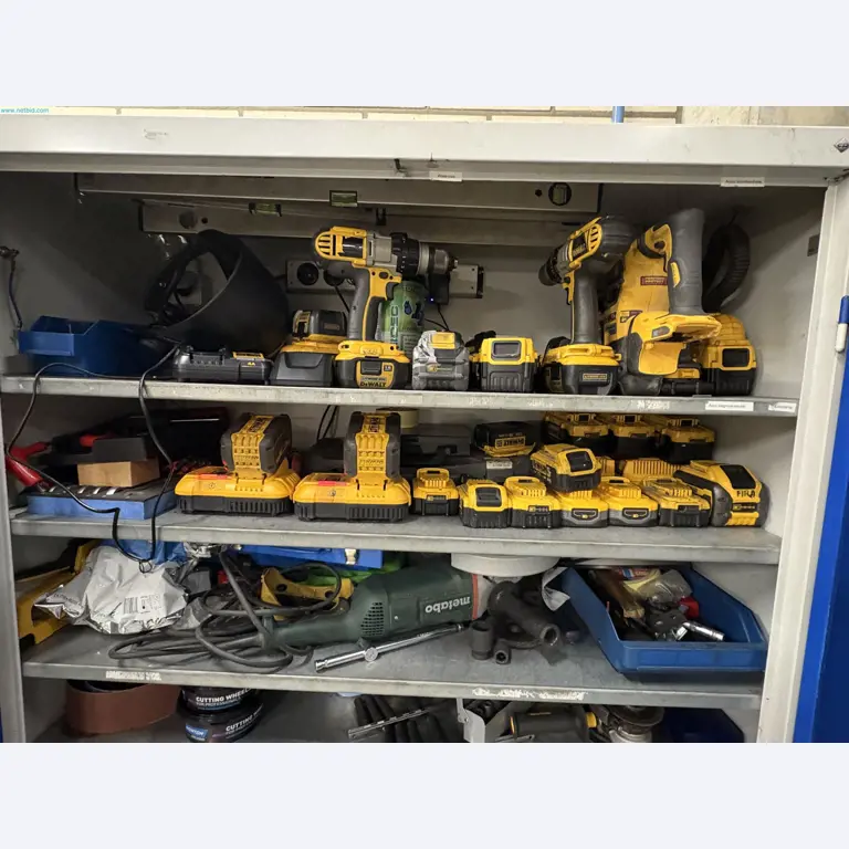 Sprzęt do produkcji samochodów-6