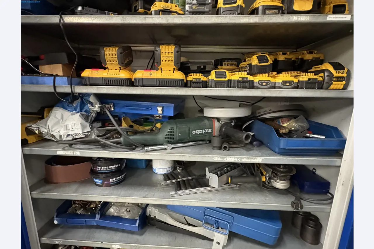 Sprzęt do produkcji samochodów-7