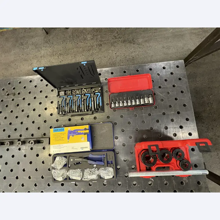 Sprzęt do produkcji samochodów-14