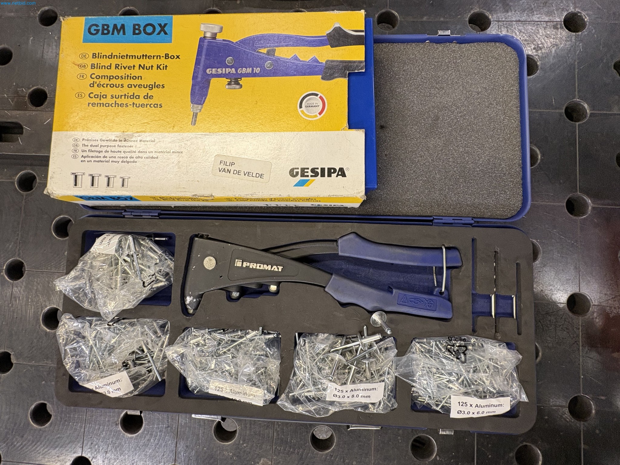 Sprzęt do produkcji samochodów-16