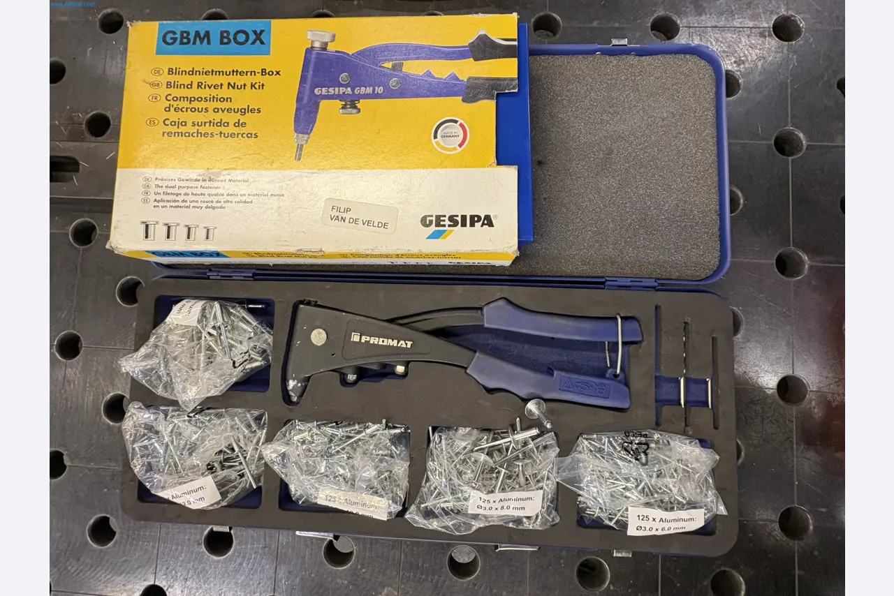 Sprzęt do produkcji samochodów-16