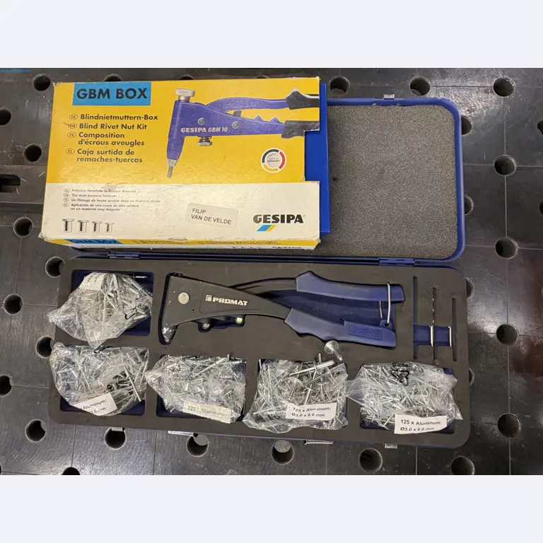 Sprzęt do produkcji samochodów-16